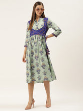 Load image into Gallery viewer, Printed Midi dress with mock waistcoat