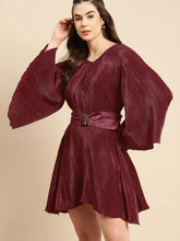 Load image into Gallery viewer, Flared mini dress with belt