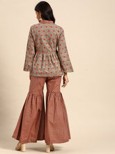Load image into Gallery viewer, Kurti with sharara