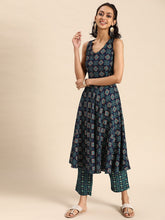 Load image into Gallery viewer, Deep back tie up kurta palazzo