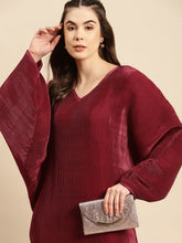 Load image into Gallery viewer, Dolman sleeve fitted midi dress