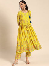 Load image into Gallery viewer, Anghrakha style Kurta with palazzo