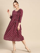 Carica l'immagine nel visualizzatore Galleria,front tucks with flare midi dress