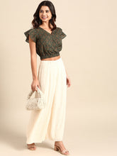 Load image into Gallery viewer, Crop top with flare sleeve