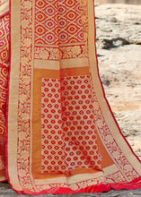 Carica l&#39;immagine nel visualizzatore Galleria,Bright Red Silk Banarasi Saree with full Zari weaving